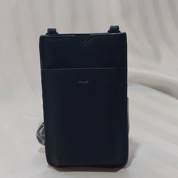 COLAB phone crossbody - Picture 2 of 4